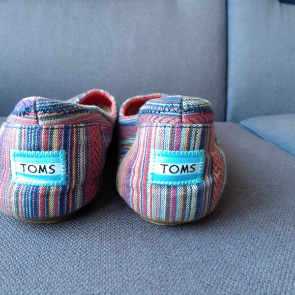Toms Shoes Ballet Flats Size 9 Hippy Boho Folkwear Tribal Print - Picture 7 of 16